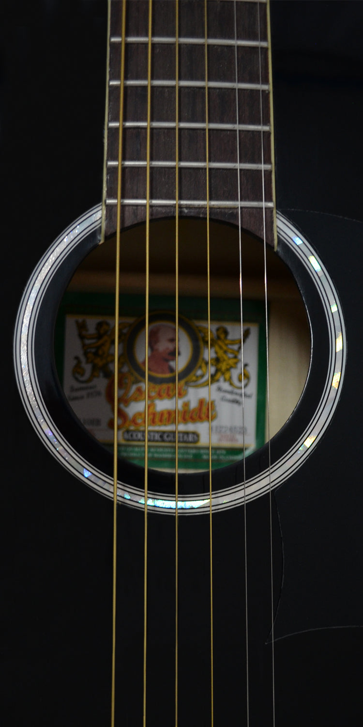 Guitarra electroacústica Oscar Schmidt OA10E negro