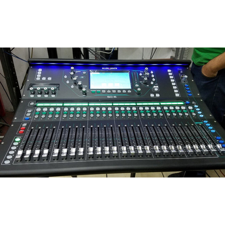 Consola Digital Allen&heath 24 Canales Sq-6